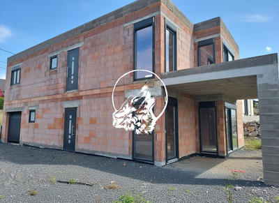 Appartement - 81 m² - 3 pièces