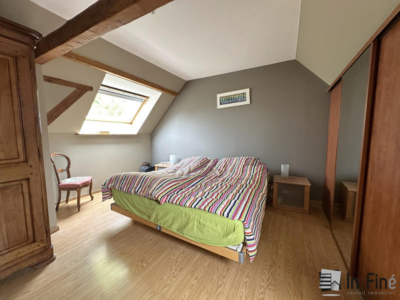 Maison - 169 m² - 7 pièces