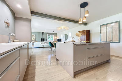 Maison - 173 m² - 7 pièces