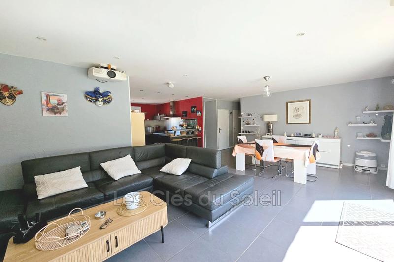 Maison - 108 m² - 6 pièces