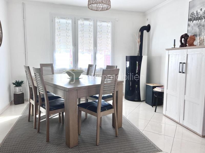 Maison traditionnelle - 91 m² - 4 pièces