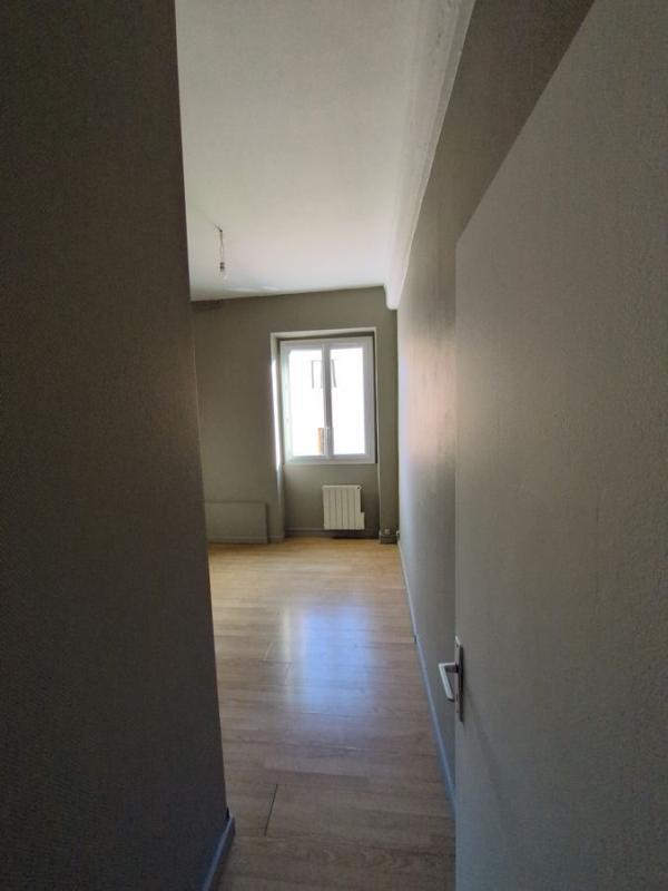 Appartement - 77 m² - 4 pièces