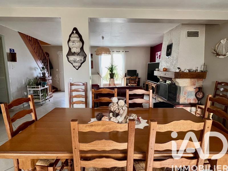 Maison - 163 m² - 8 pièces