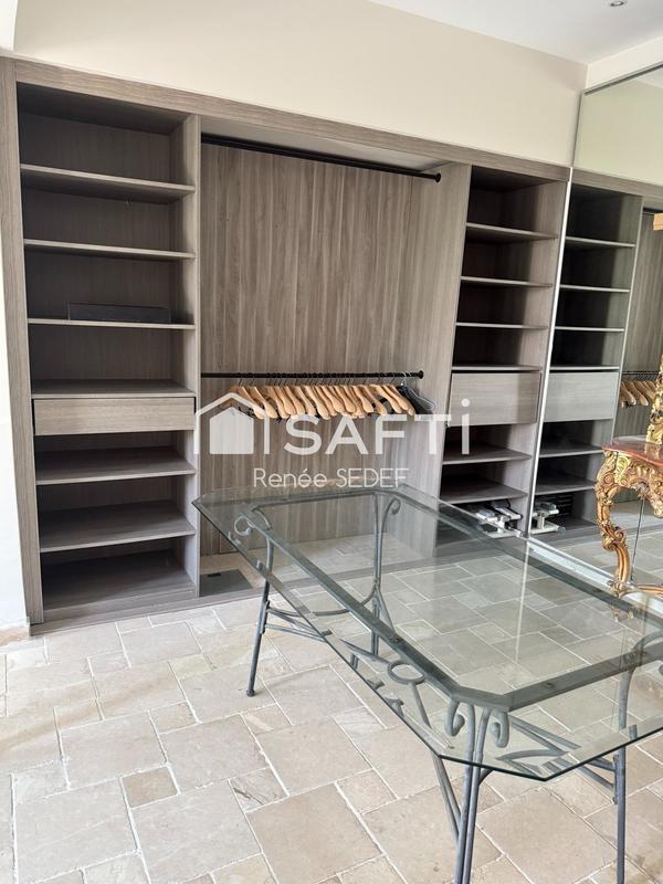 Appartement - 148 m² - 3 pièces