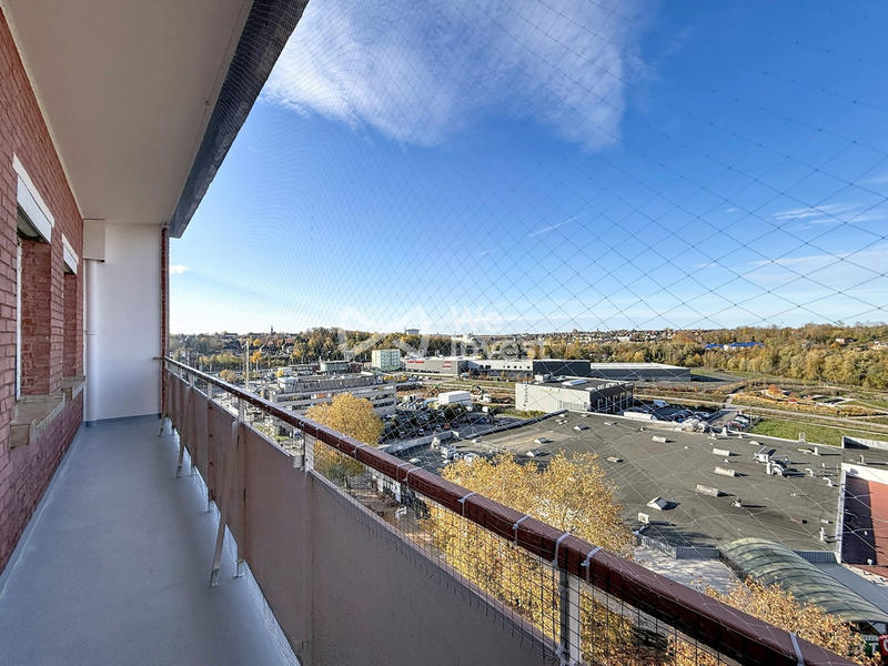 Appartement - 74 m² - 7 pièces