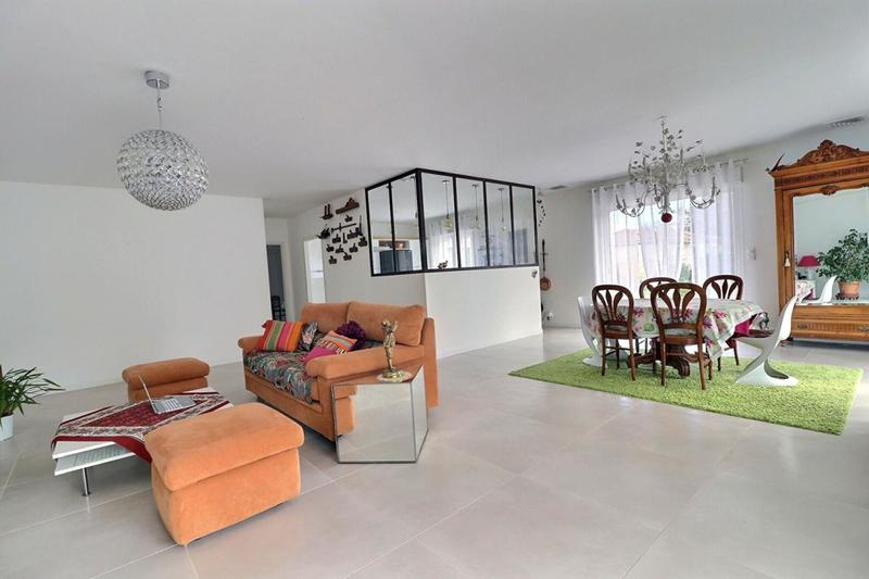 Maison - 165 m² - 6 pièces