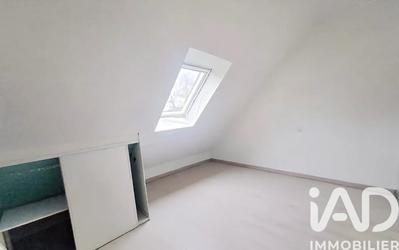 Maison - 104 m² - 5 pièces