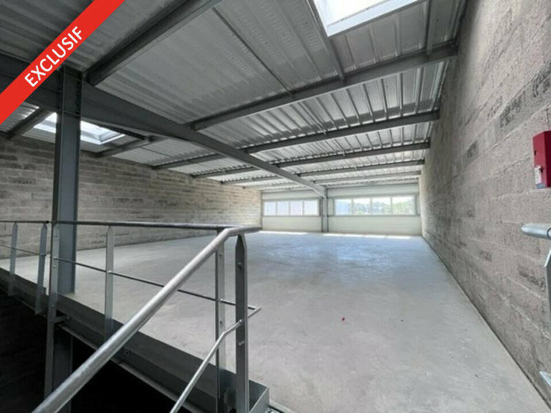 Local d'activité / Entrepôt - 342 m²