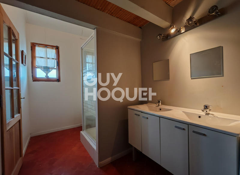 Maison - 158 m² - 7 pièces