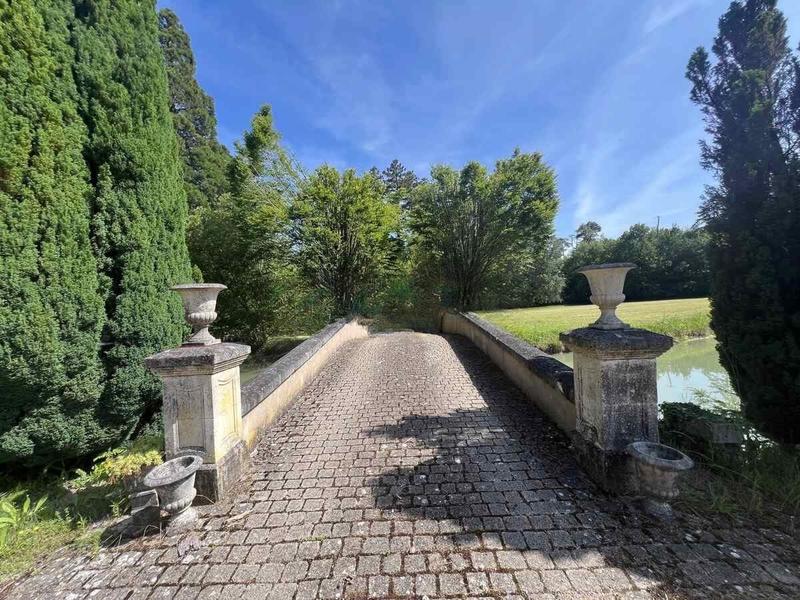 Manoir - 600 m² - 12 pièces