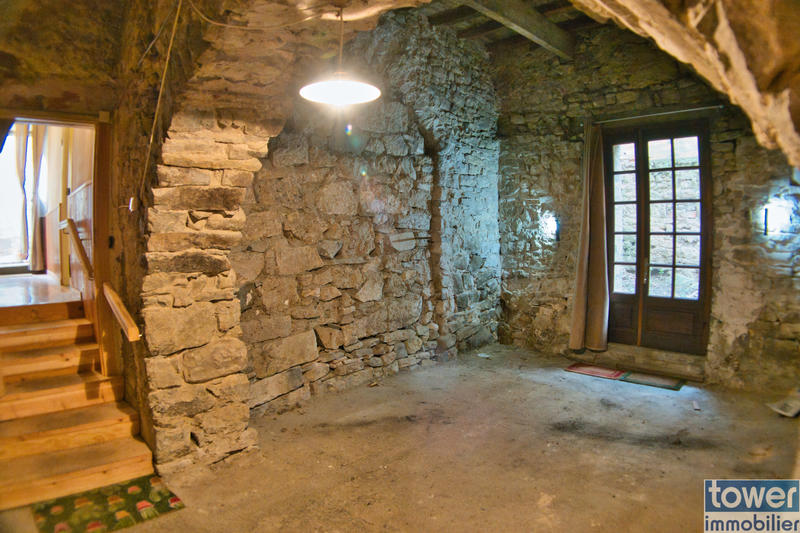 Maison de village - 119 m² - 7 pièces