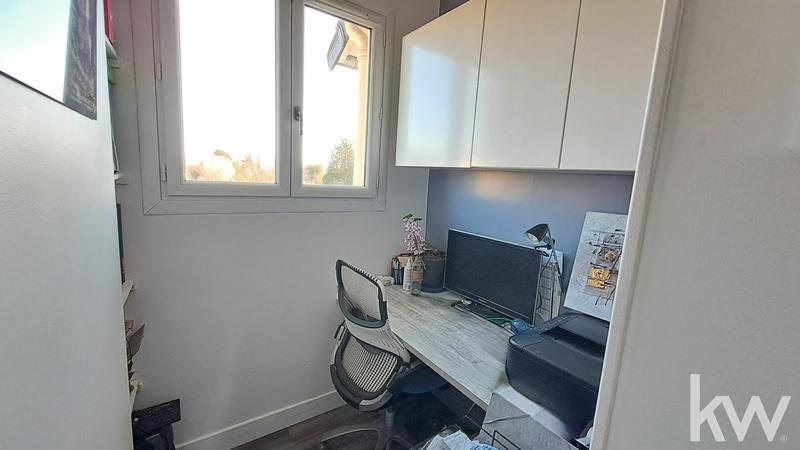 Appartement - 98 m² - 5 pièces