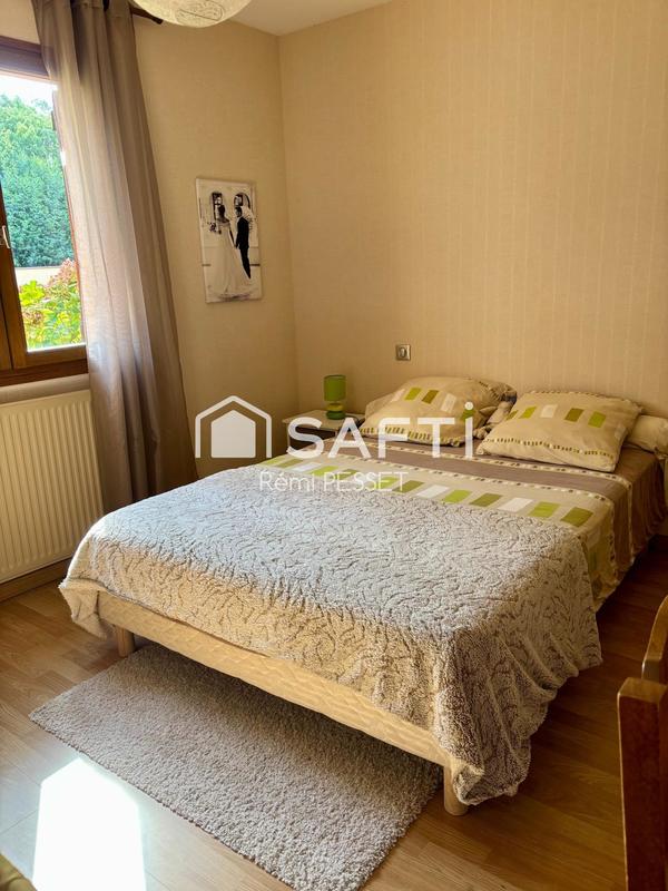 Villa - 180 m² - 6 pièces