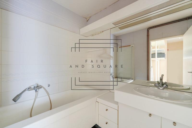 Appartement - 148 m² - 7 pièces