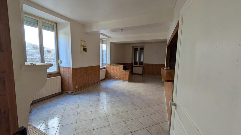 Maison - 112 m² - 4 pièces