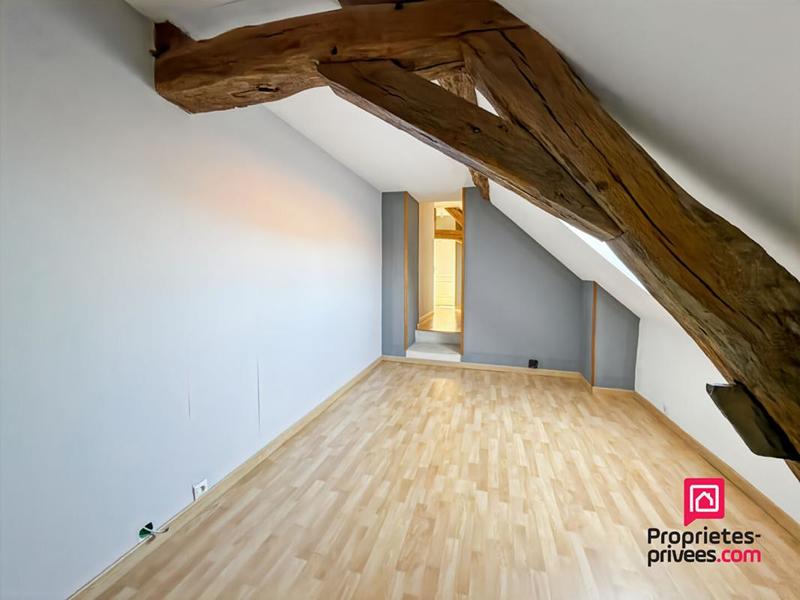 Maison - 106 m² - 5 pièces