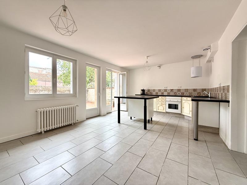 Maison de ville - 93 m² - 4 pièces