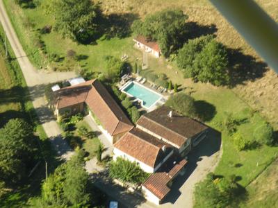 Maison - 565 m² - 15 pièces