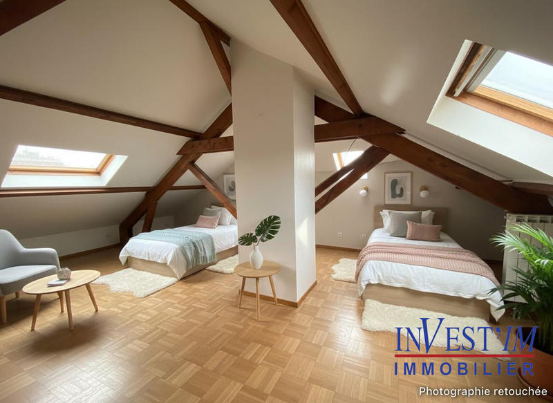 Maison - 195 m² - 5 pièces