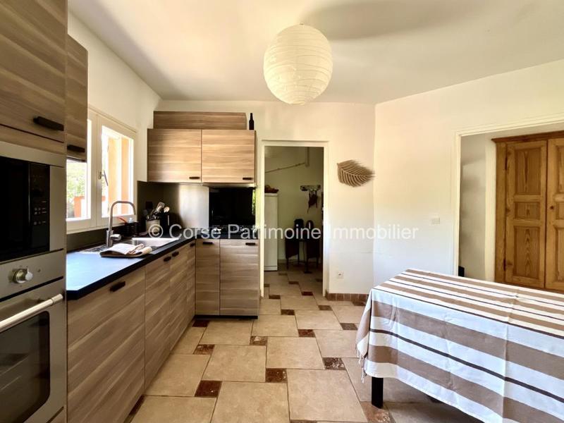 Villa - 148 m² - 6 pièces