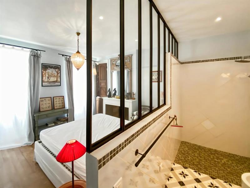 Maison de maîtres - 200 m² - 8 pièces