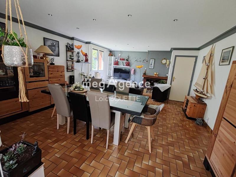 Appartement - 82 m² - 5 pièces