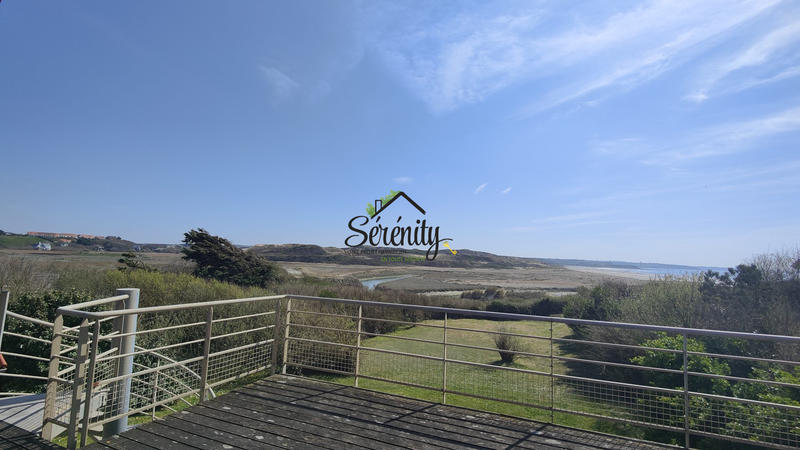 Maison - 277 m² - 10 pièces