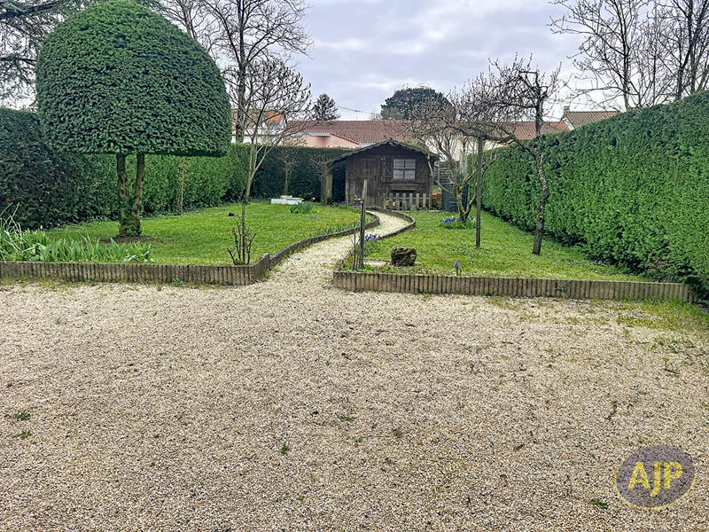 Maison - 150 m² - 7 pièces