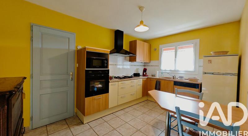 Maison - 121 m² - 5 pièces