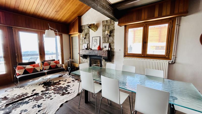 Appartement - 93 m² - 4 pièces