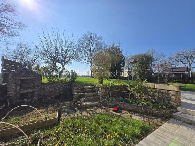 Maison en pierre - 107 m² - 6 pièces