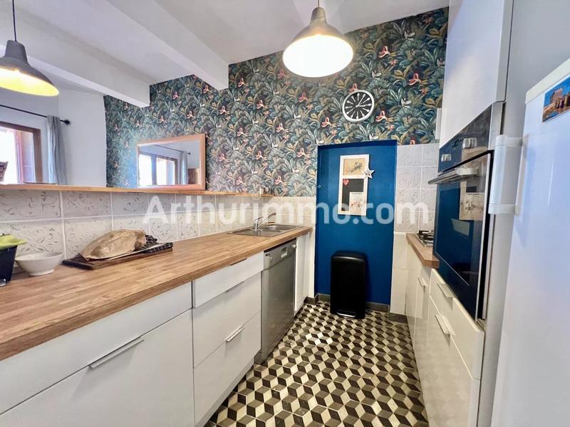 Maison - 90 m² - 6 pièces