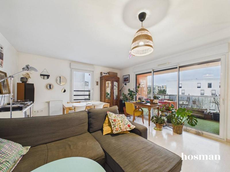 Appartement - 85 m² - 4 pièces