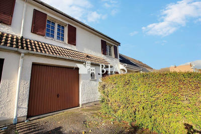 Maison - 91 m² - 4 pièces