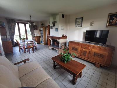 Maison - 77 m² - 4 pièces