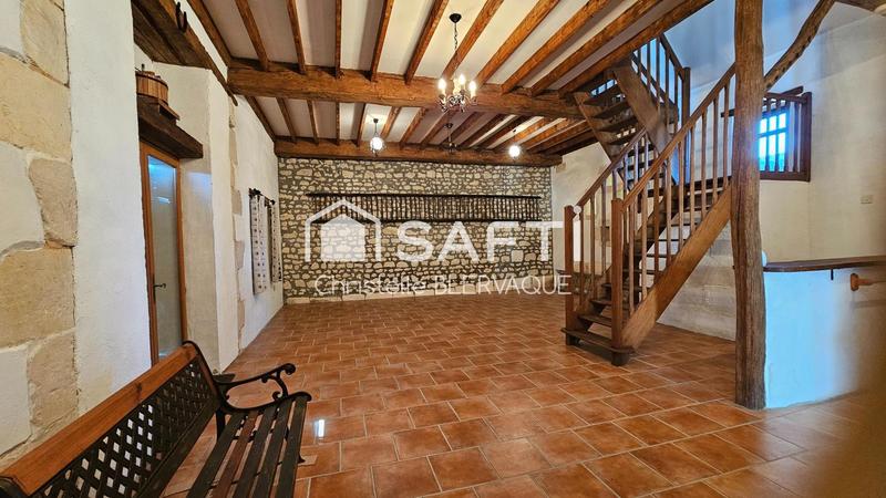 Maison - 190 m² - 10 pièces