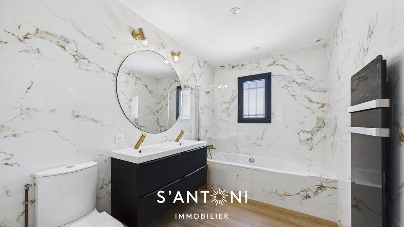 Maison - 111 m² - 4 pièces