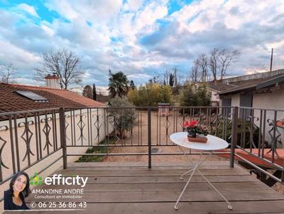 Appartement - 144 m² - 5 pièces