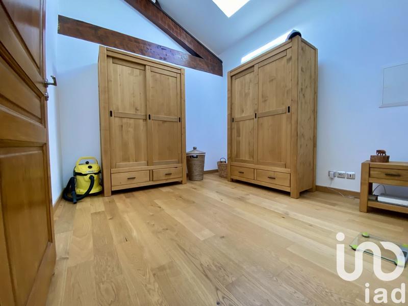 Maison - 200 m² - 6 pièces