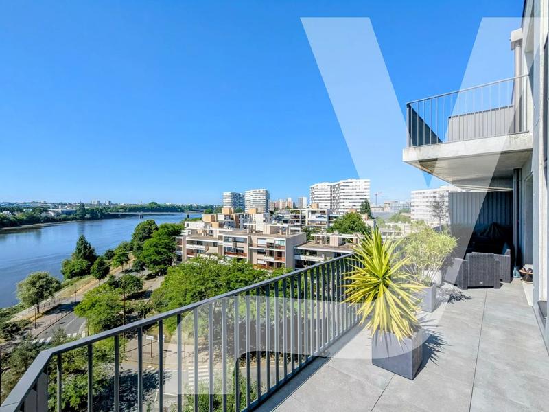 Appartement - 106 m² - 4 pièces