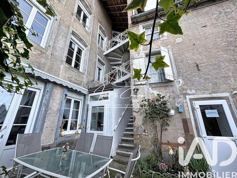 Maison de ville - 185 m² - 7 pièces