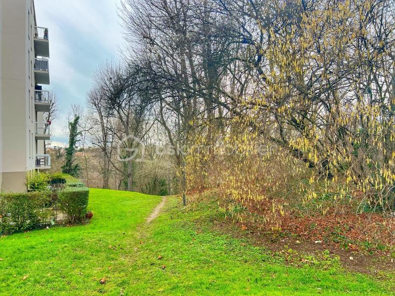 Appartement - 82 m² - 4 pièces