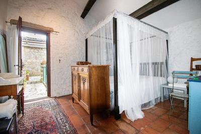 Maison - 180 m² - 6 pièces