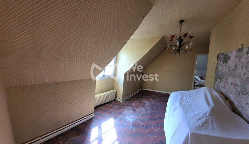 Maison traditionnelle - 134 m² - 6 pièces