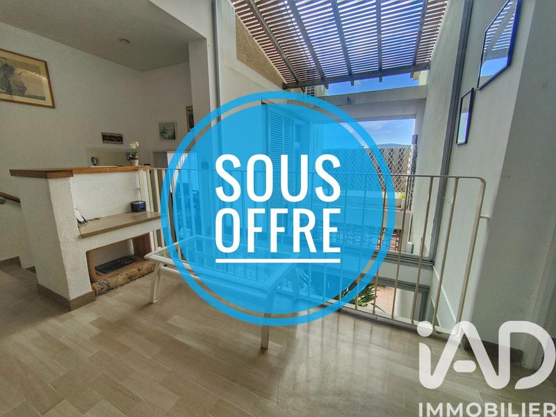 Appartement - 160 m² - 5 pièces