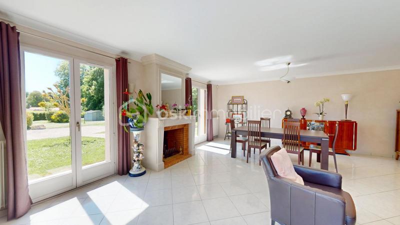 Maison - 181 m² - 7 pièces