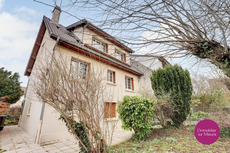 Maison - 154 m² - 6 pièces
