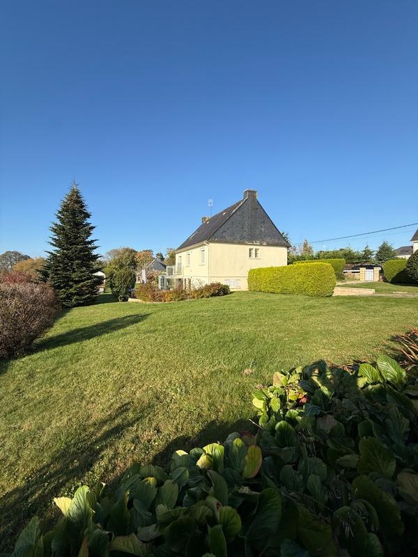 Maison - 105 m² - 5 pièces