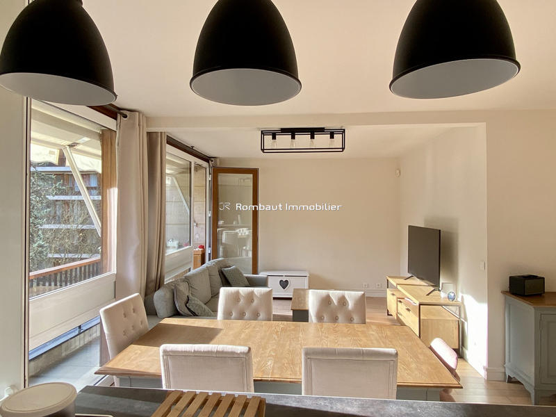 Appartement - 87 m² - 5 pièces