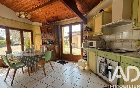 Maison - 166 m² - 6 pièces